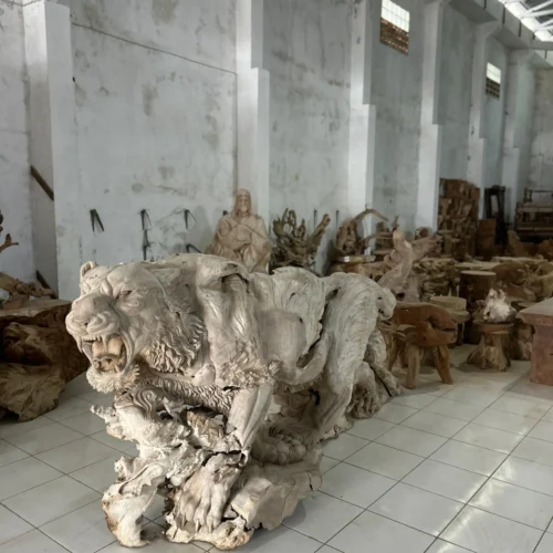 The Largest Solid Wood Tiger Sculpture in Indonesia