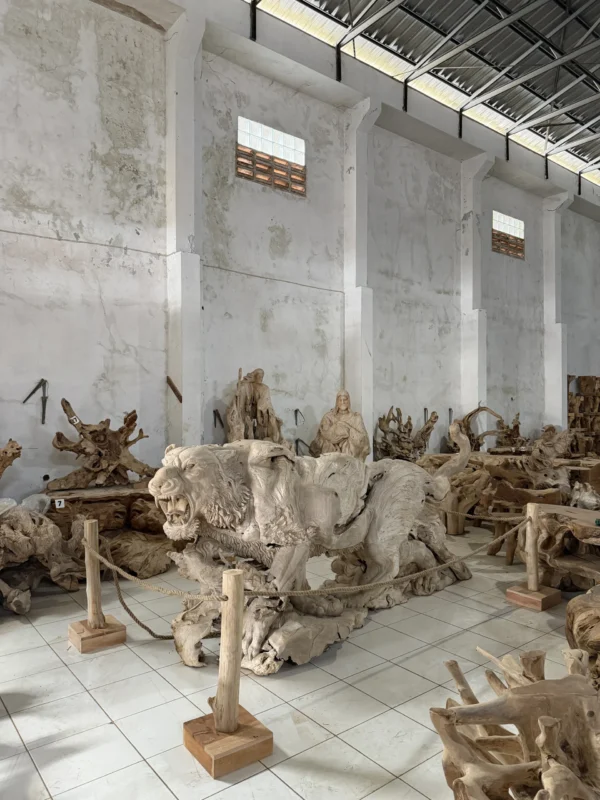 The Largest Solid Wood Tiger Sculpture in Indonesia