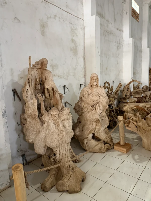 Hand-Carved Solid Teak Jesus Sculpture Type 1